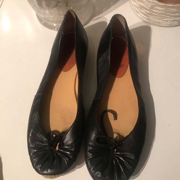 Sold - no longer Available - Super élégant Louboutin 🤩😍💖💖 - Picture 3 of 4
